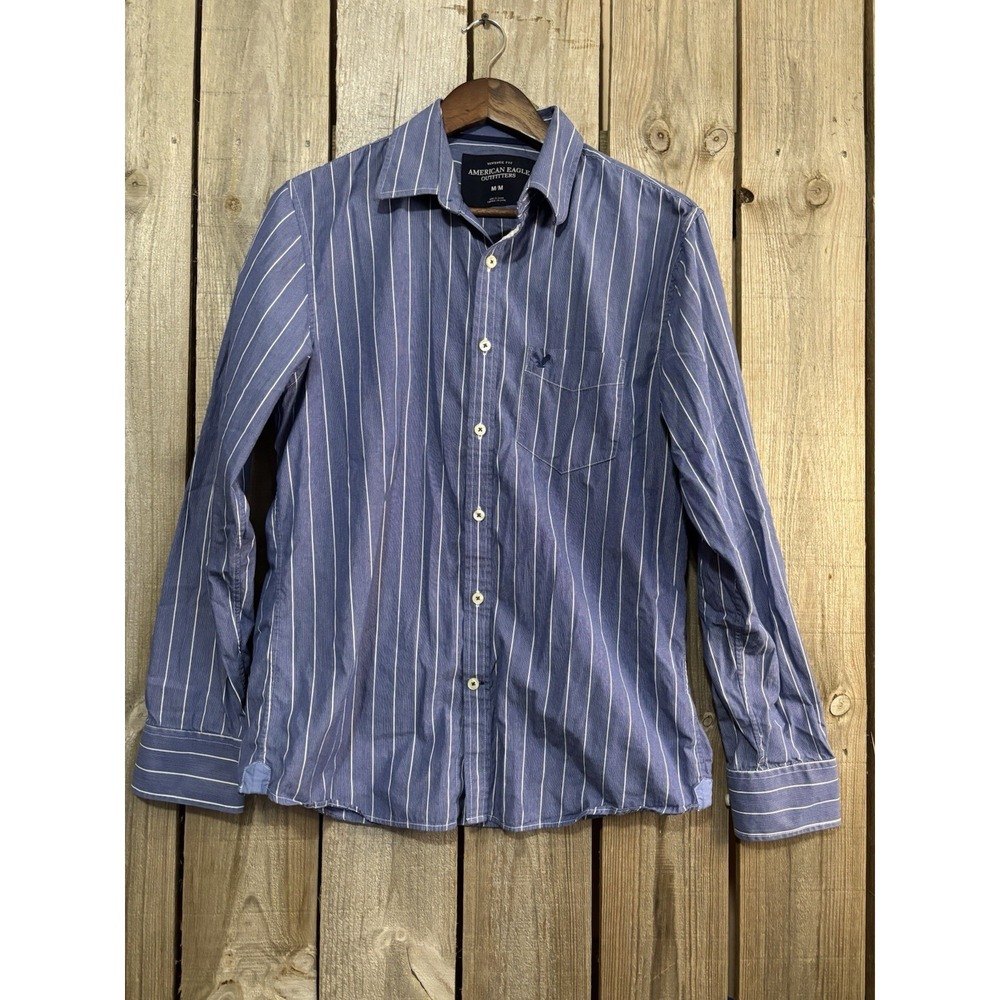 American Eagle Striped Button-Down‎ Shirt - Vintage Fit Medium